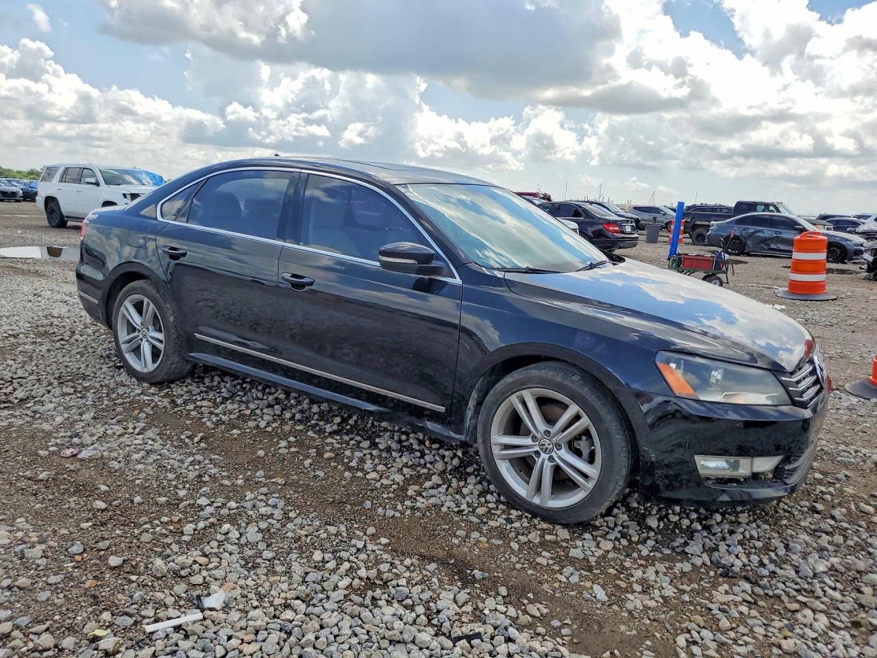 1VWBN7A33DC111610 · 2013 VOLKSWAGEN PASSAT · 4/12