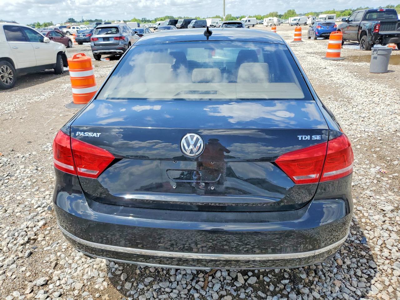 1VWBN7A33DC111610 · 2013 VOLKSWAGEN PASSAT · 6/12
