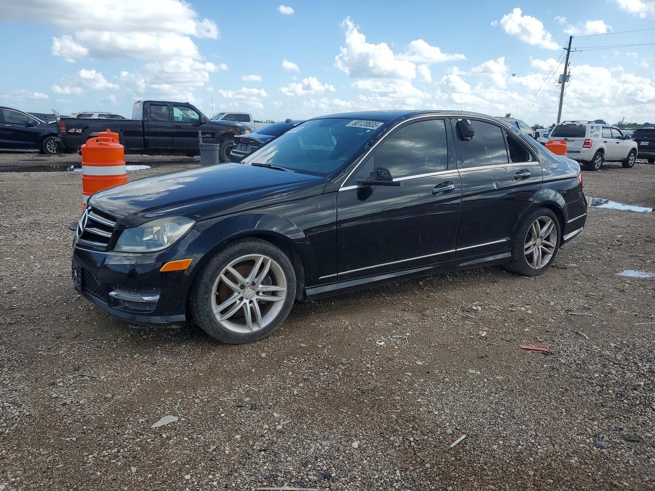 WDDGF4HB6EG216966 · 2014 MERCEDES-BENZ C