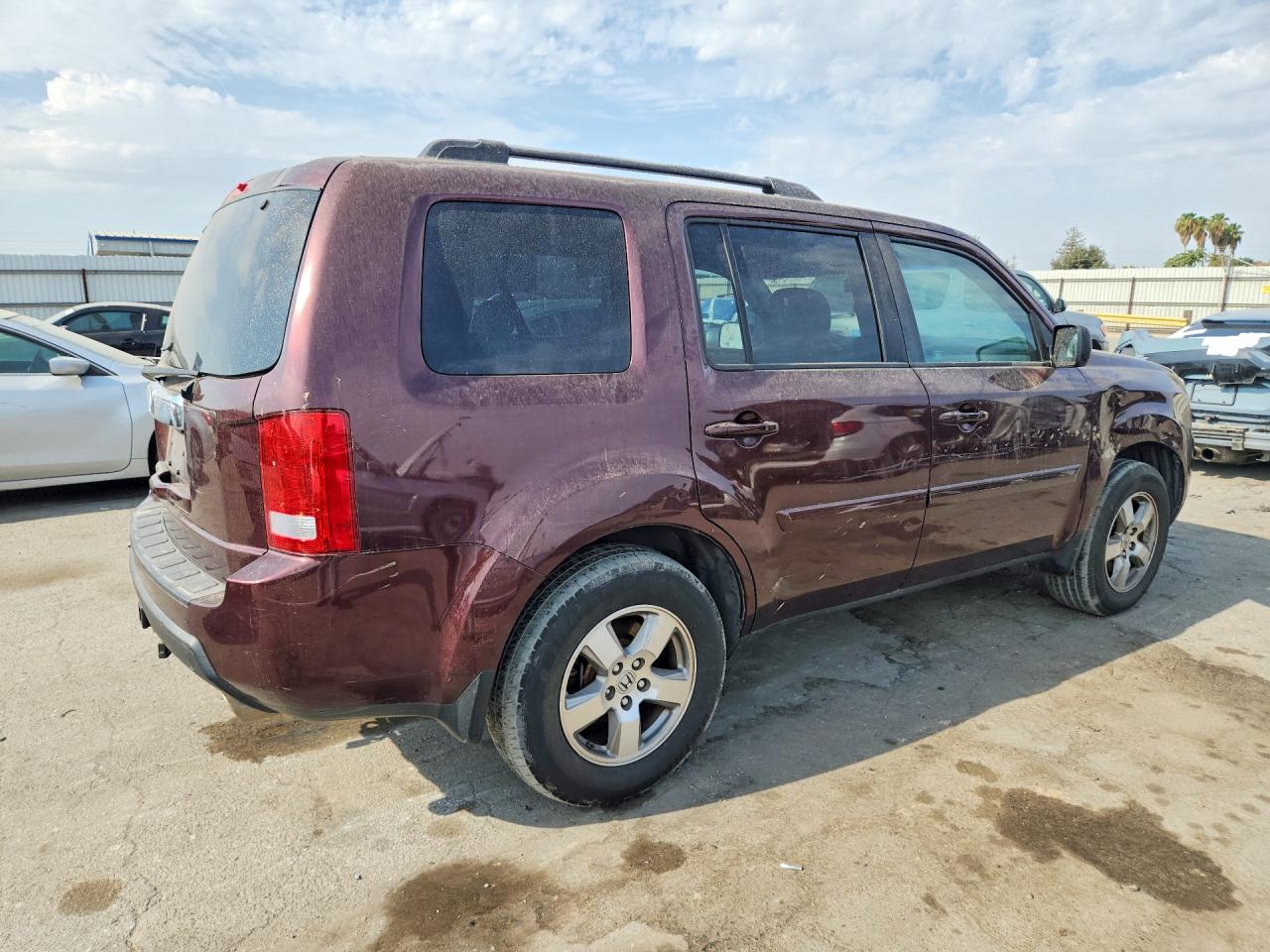 5FNYF3H59BB040813 · 2011 HONDA PILOT · 3/13
