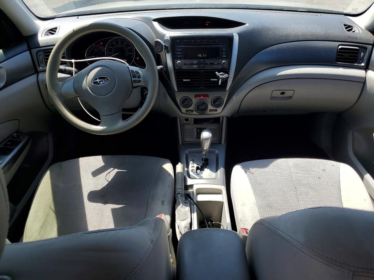 JF2SHABC5BH773762 · 2011 SUBARU FORESTER · 8/13