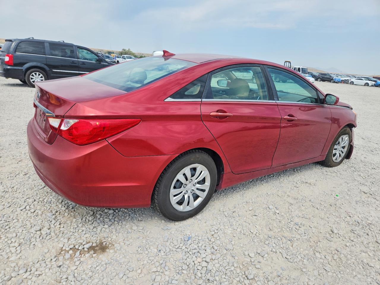 5NPEB4AC9CH321400 · 2012 HYUNDAI SONATA · 3/12