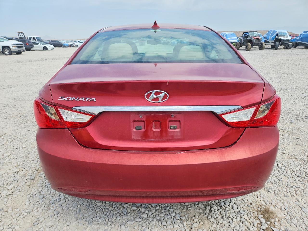 5NPEB4AC9CH321400 · 2012 HYUNDAI SONATA · 6/12
