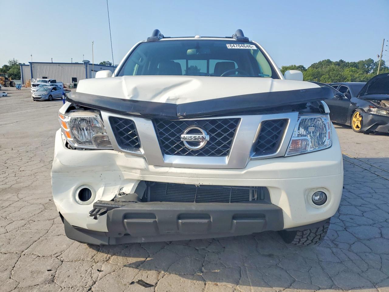 1N6DD0EV1JN757985 · 2018 NISSAN FRONTIER · 5/12