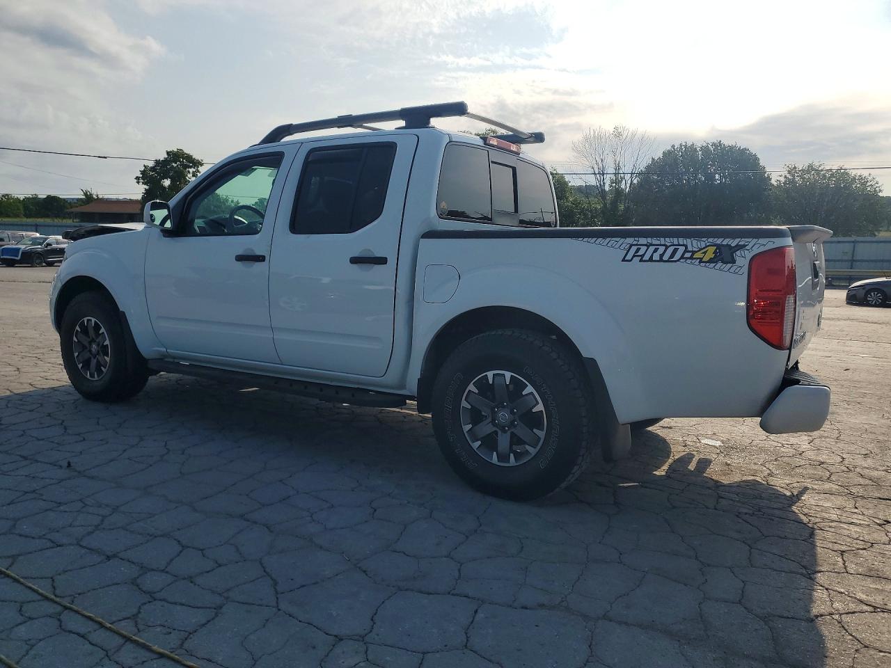 1N6DD0EV1JN757985 · 2018 NISSAN FRONTIER · 2/12