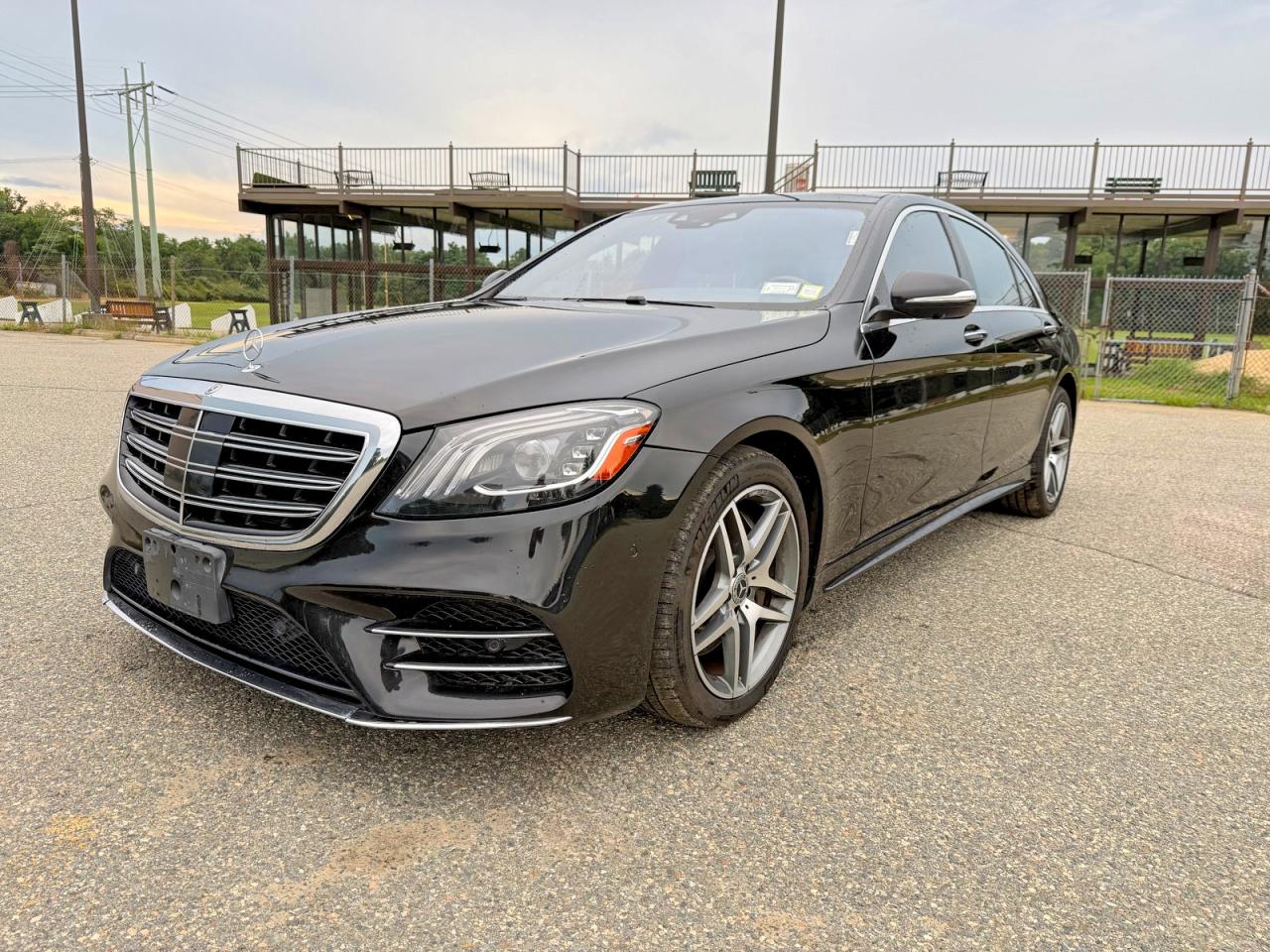 WDDUG8GB9JA419498 · 2018 MERCEDES-BENZ S