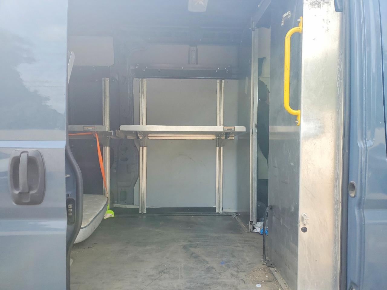 3C6MRVJG8ME570879 · 2021 RAM PROMASTER 3500 · 11/13