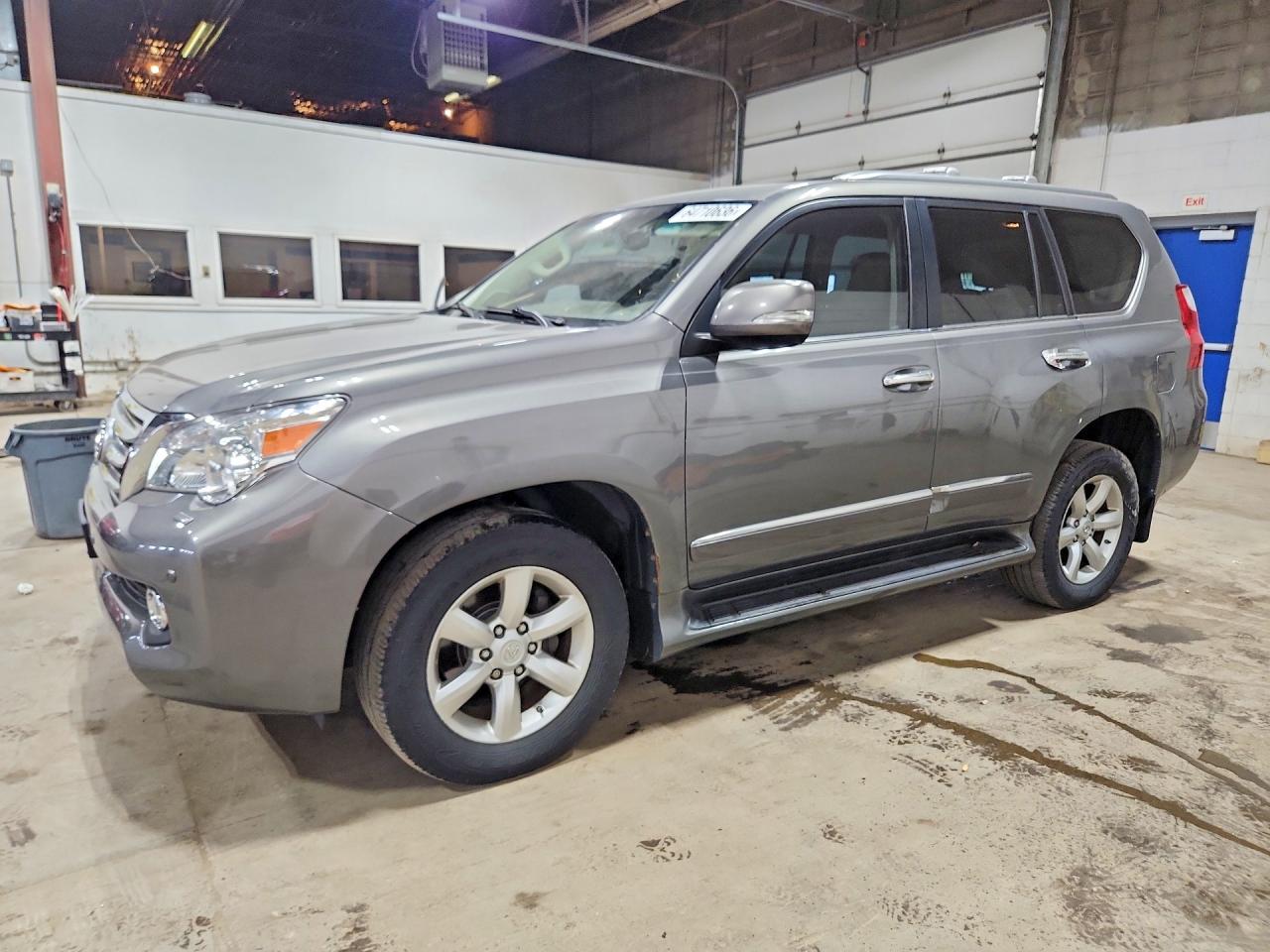 JTJJM7FX8B5018660 · 2011 LEXUS GX