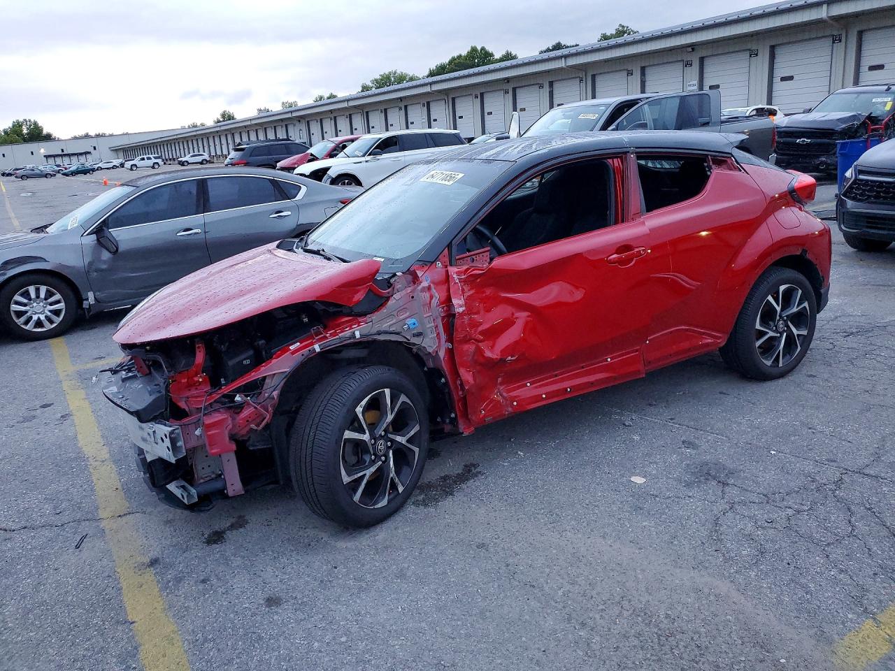 NMTKHMBX8LR114752 · 2020 TOYOTA C-HR