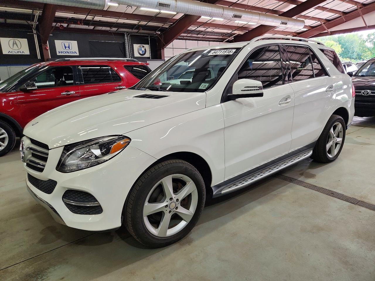 4JGDA0EB2GA725978 · 2016 MERCEDES-BENZ GLE