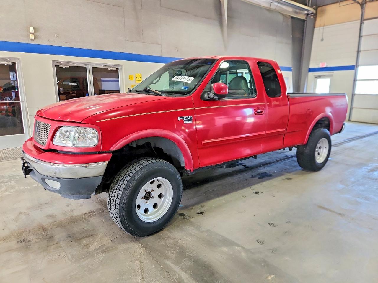 1FTRX18LXYNB64037 · 2000 FORD F150