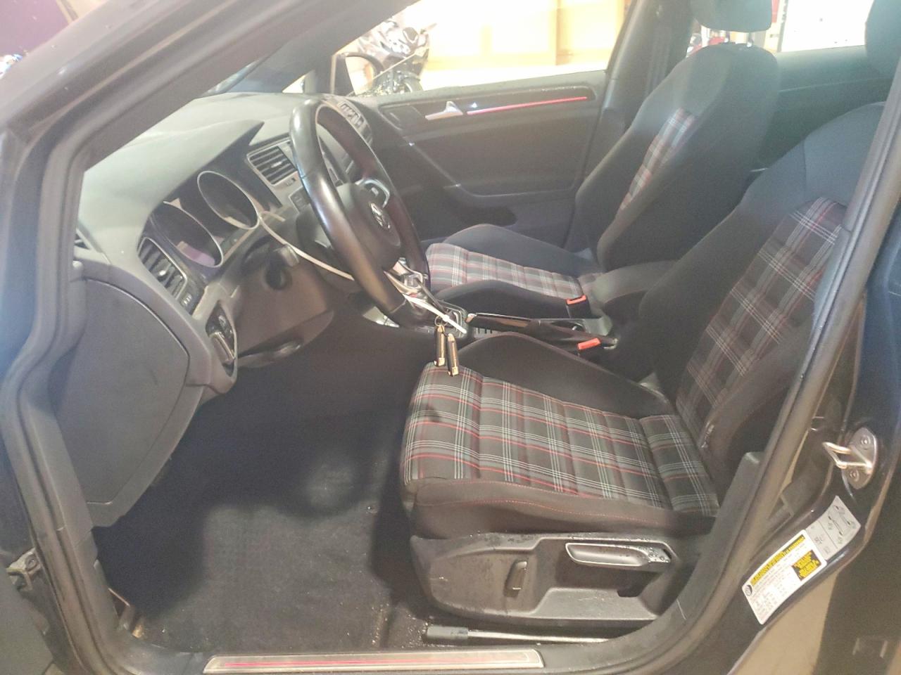 3VW447AU5HM061155 · 2017 VOLKSWAGEN GTI · 7/12