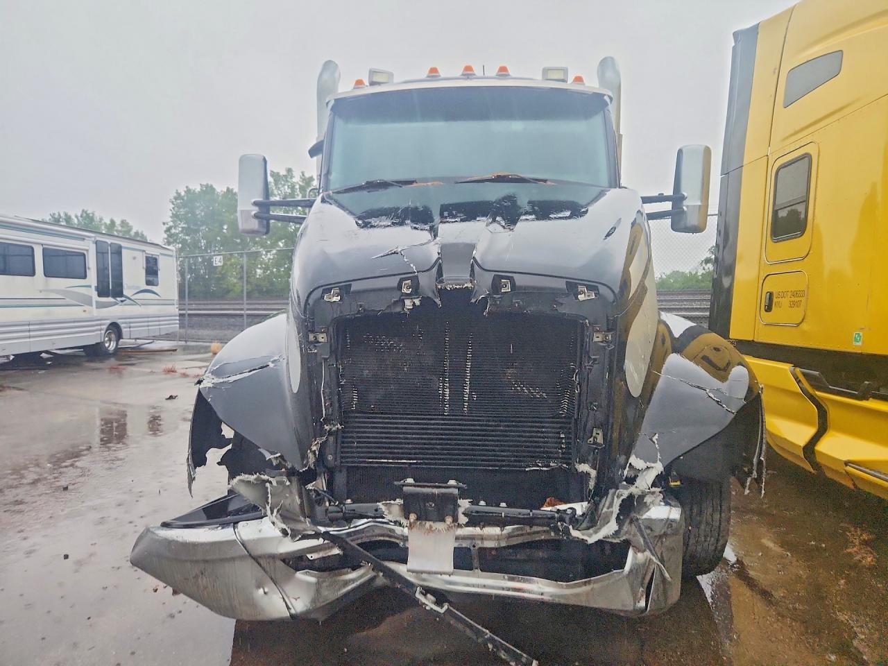 1XKYDP9X5SJ132561 · 2025 KENWORTH CONSTRUCTION · 5/13