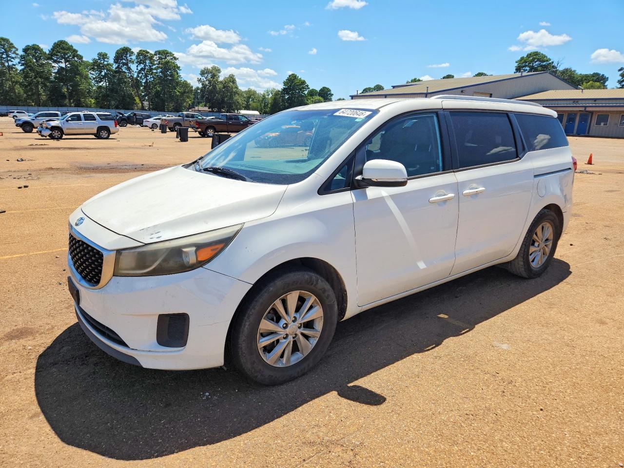 KNDMB5C11F6021328 · 2015 KIA SEDONA