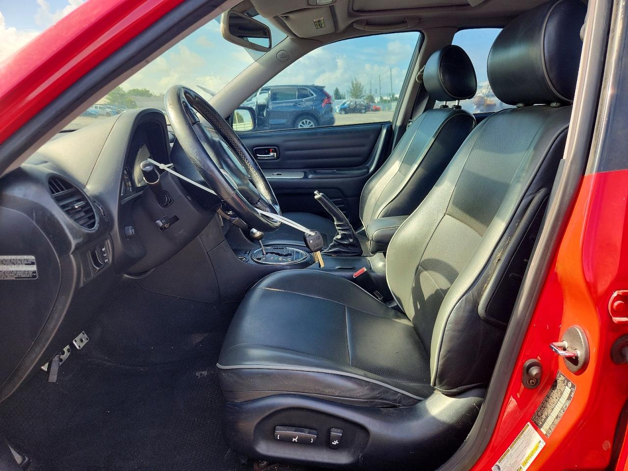 JTHBD192040089810 · 2004 LEXUS IS · 7/13
