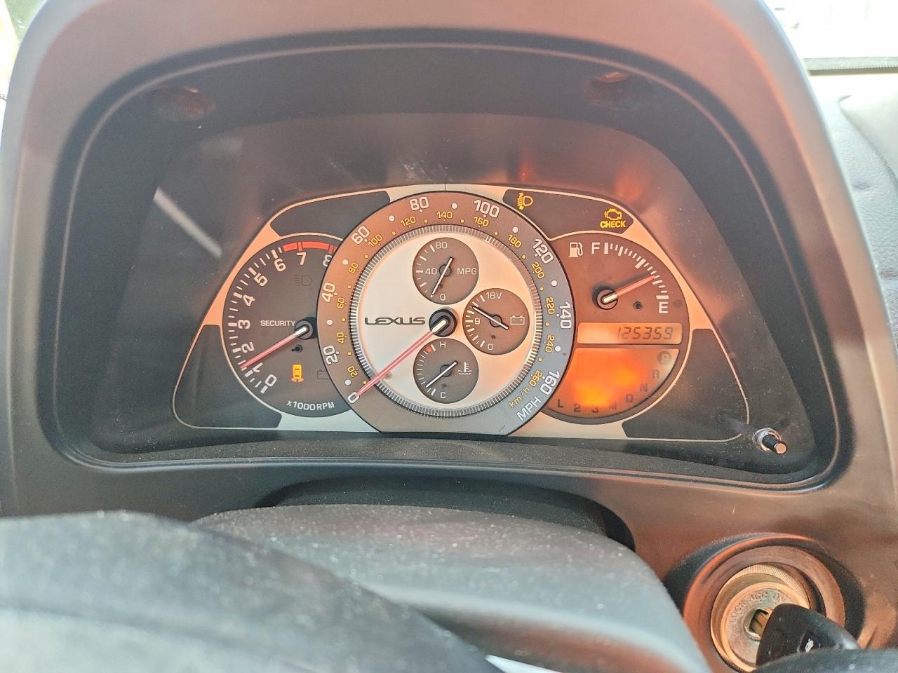 JTHBD192040089810 · 2004 LEXUS IS · 9/13