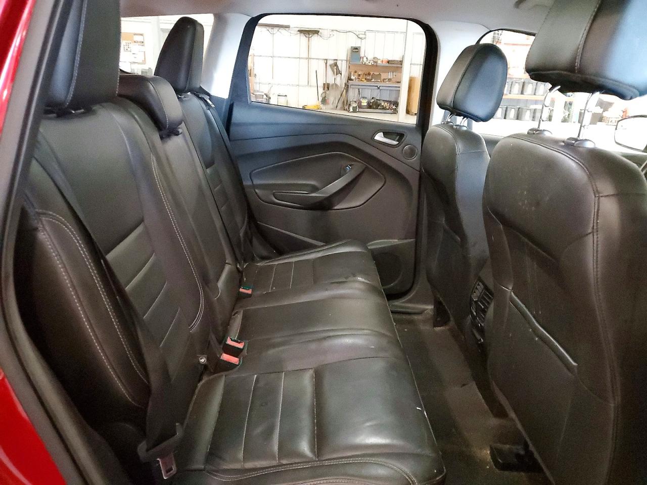 1FMCU9G90FUB30884 · 2015 FORD ESCAPE · 11/13
