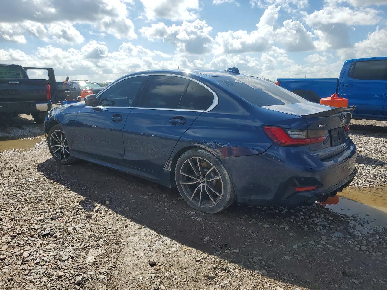 3MW5R7J06M8B73193 · 2021 BMW 330XI · 2/12