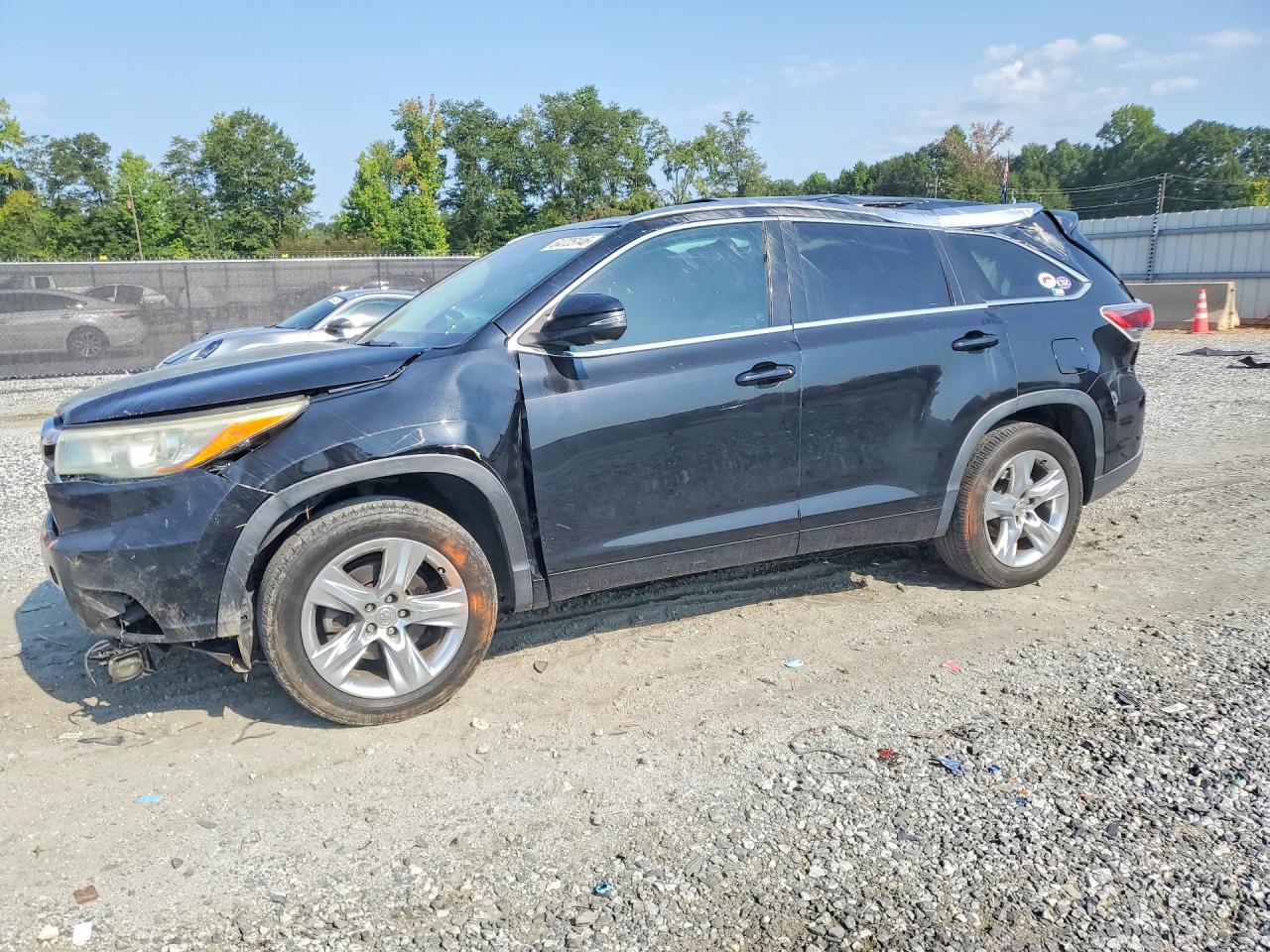 2015 TOYOTA HIGHLANDER