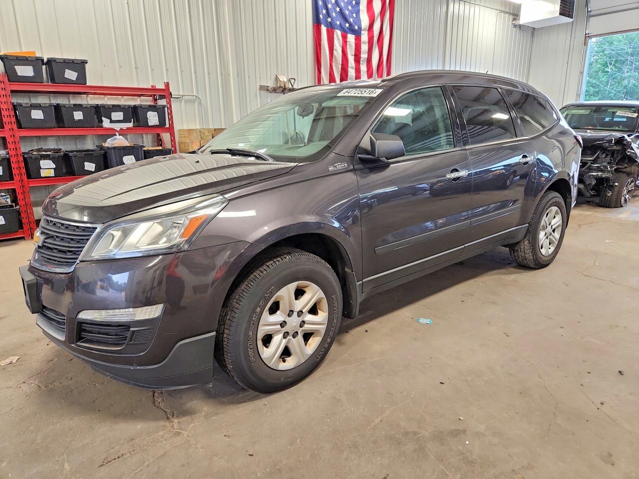 1GNKVFKD3FJ159232 · 2015 CHEVROLET TRAVERSE