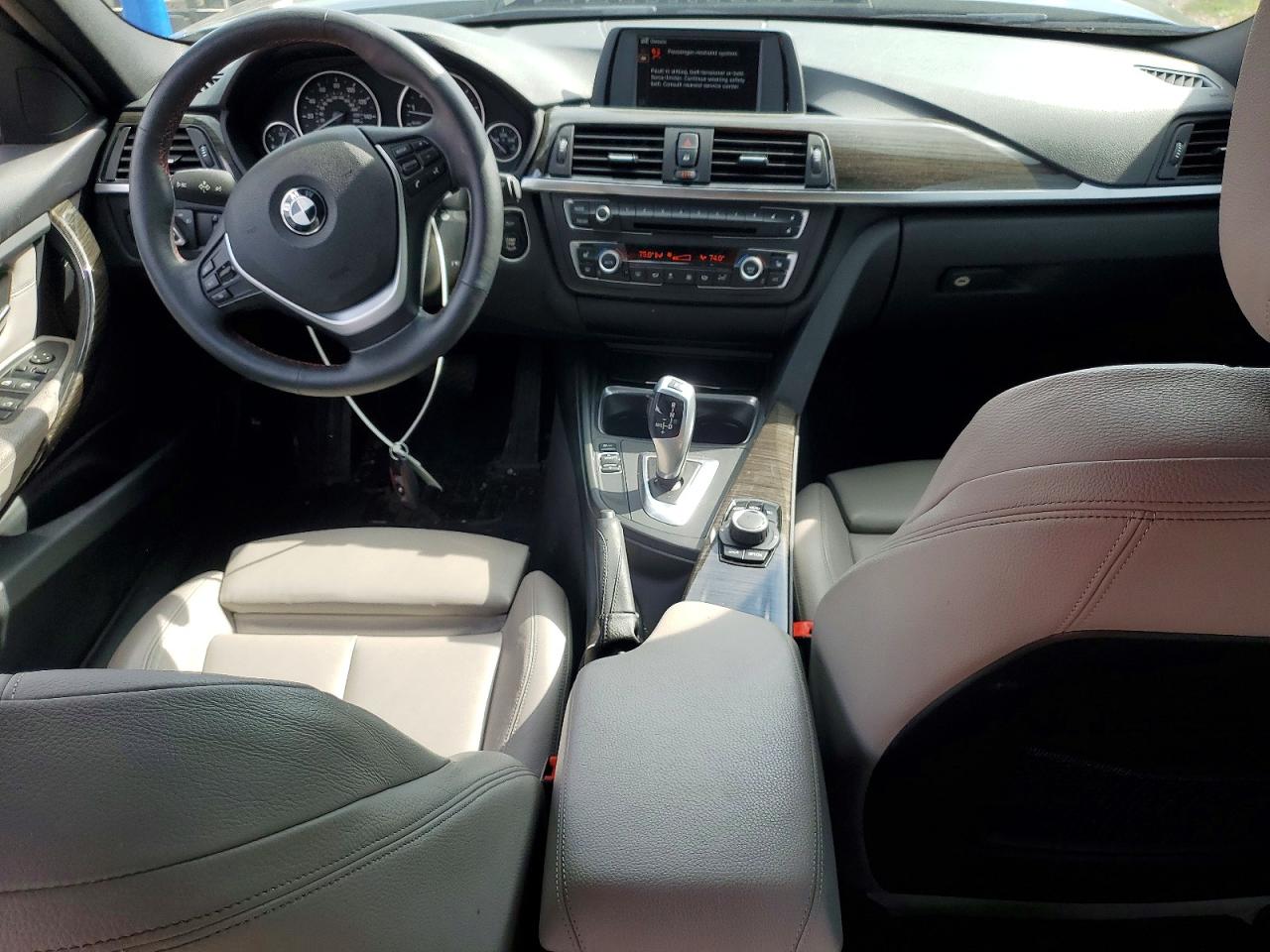 WBA3B3C53DF537350 · 2013 BMW 328 · 8/12