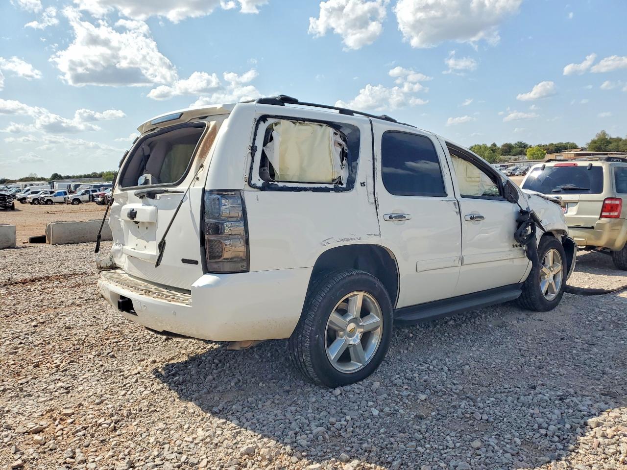 1GNFC23029R158042 · 2009 CHEVROLET TAHOE · 3/13