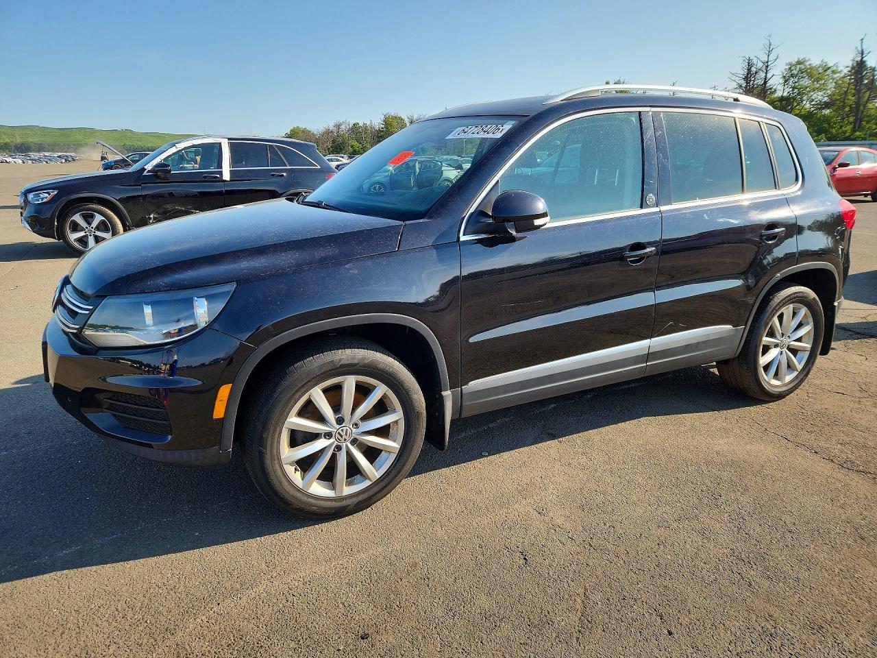 WVGSV7AX5HK026426 · 2017 VOLKSWAGEN TIGUAN
