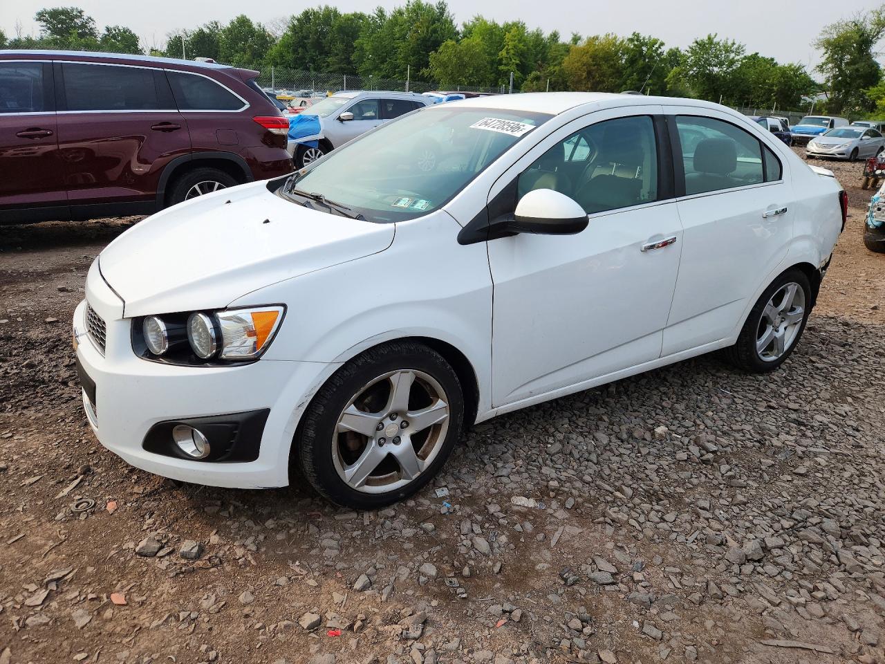 1G1JE5SB9G4147883 · 2016 CHEVROLET SONIC