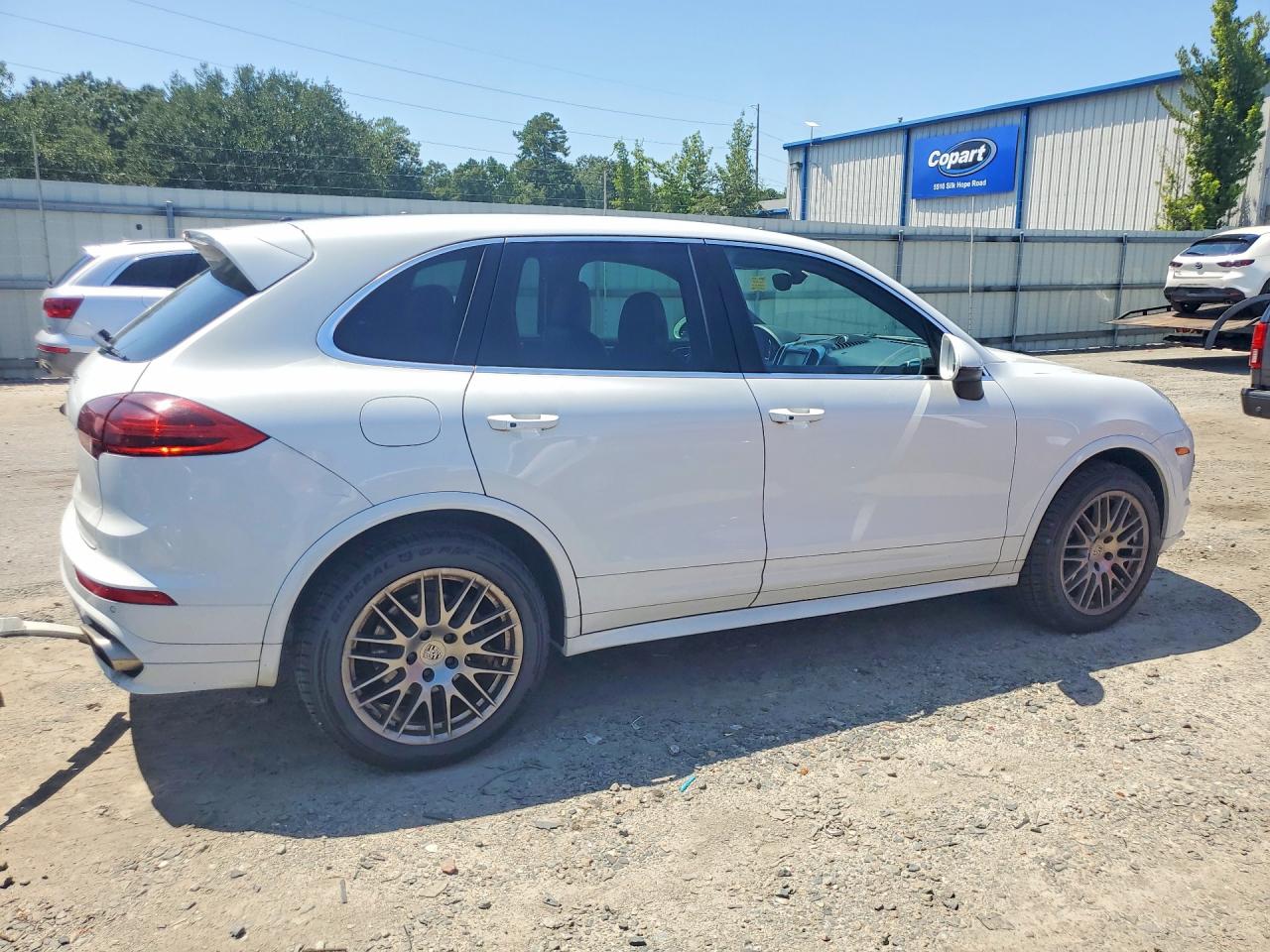 WP1AA2A22GLA04751 · 2016 PORSCHE CAYENNE · 3/12