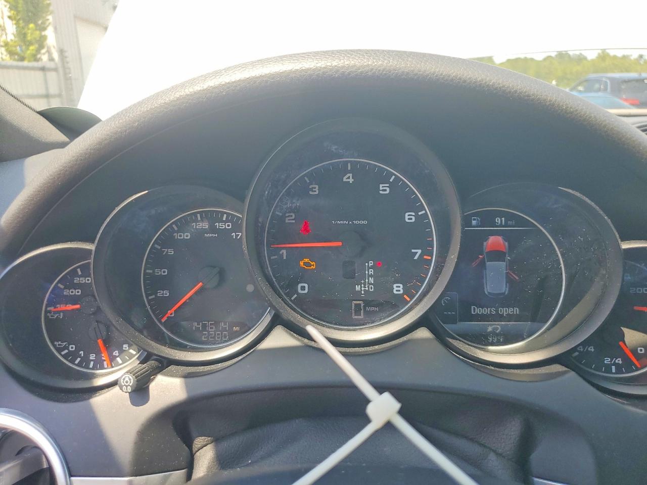 WP1AA2A22GLA04751 · 2016 PORSCHE CAYENNE · 9/12