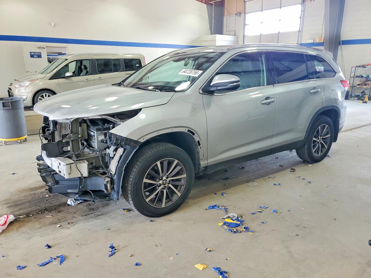 5TDJZRFH6KS734153 · 2019 TOYOTA HIGHLANDER
