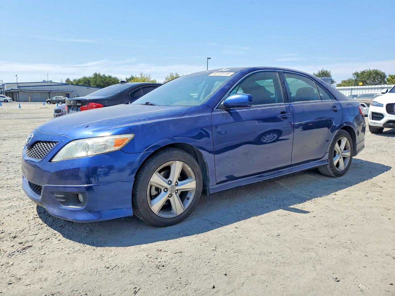 2011 TOYOTA CAMRY