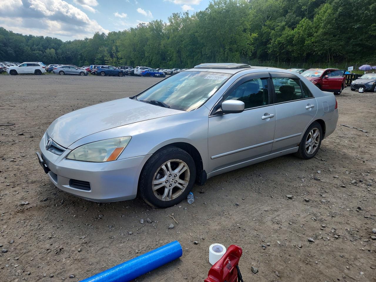 1HGCM568X6A107136 · 2006 HONDA ACCORD
