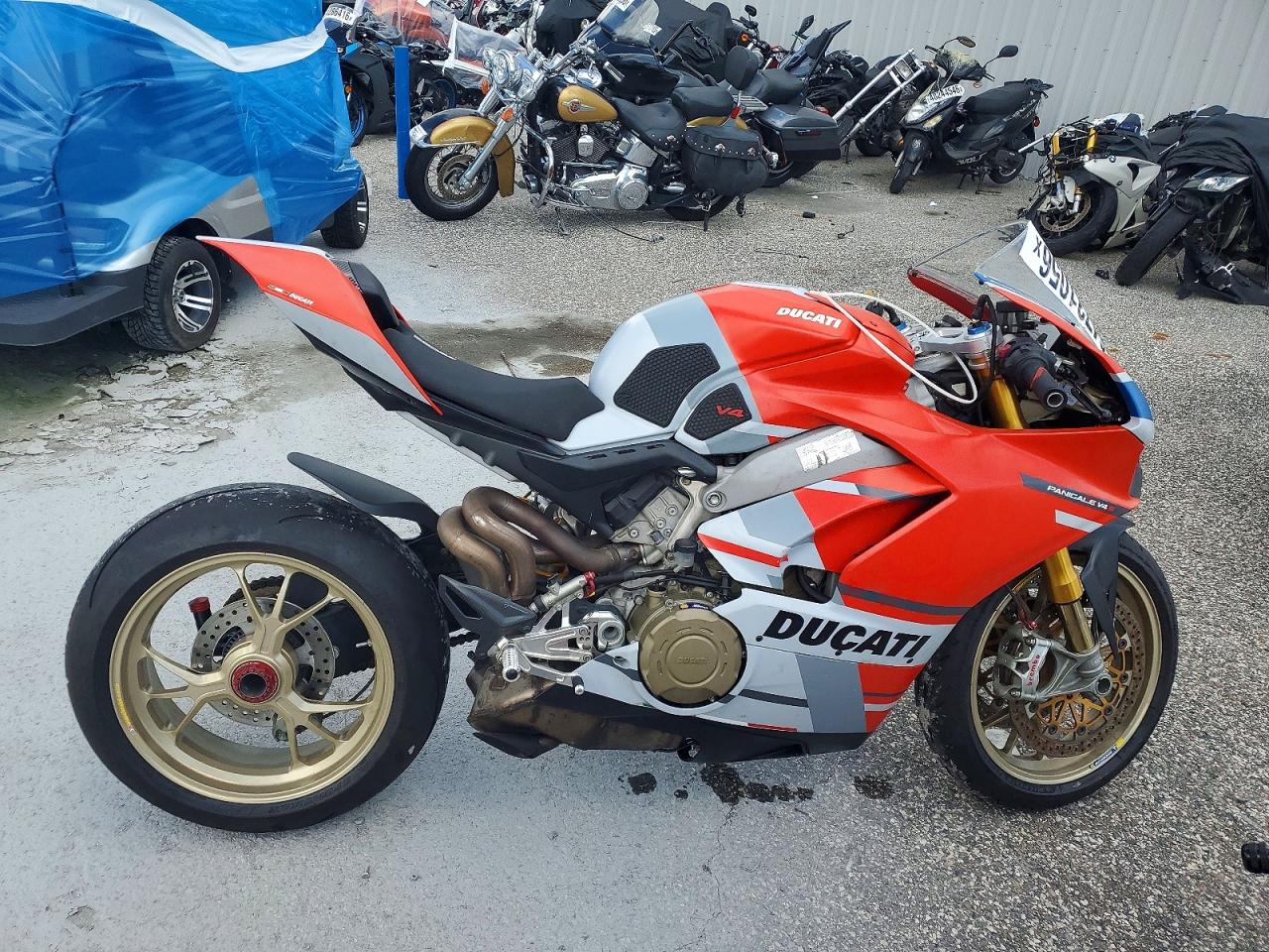 ZDMDAGNWXKB006551 · 2019 DUCATI PANIGALE