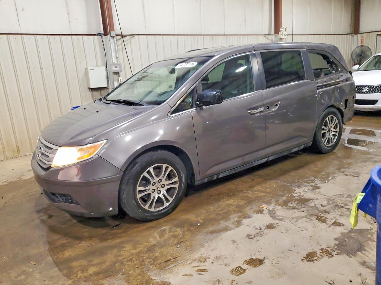 5FNRL5H62BB079051 · 2011 HONDA ODYSSEY