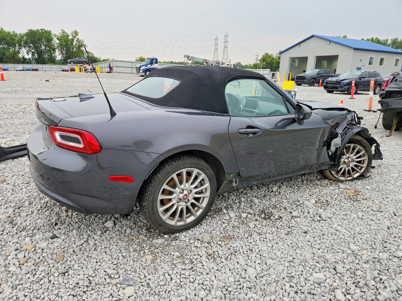 JC1NFAEK8J0138307 · 2018 FIAT 124 SPIDER · 3/13
