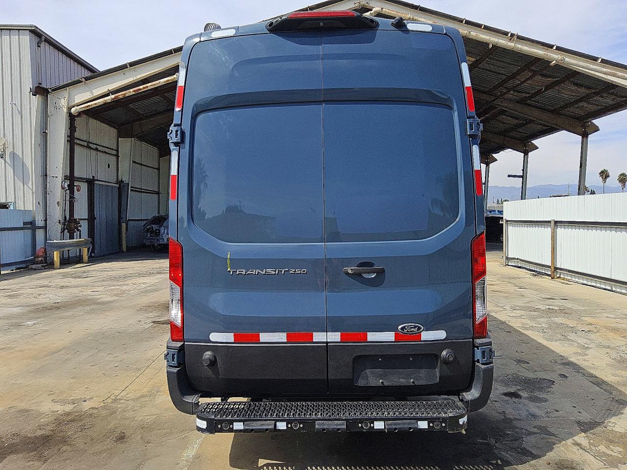 1FTBR3X88LKA86789 · 2020 FORD TRANSIT · 6/13