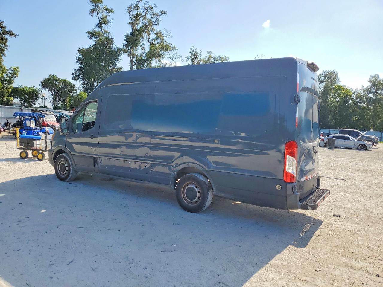 1FTBR3X81LKA86553 · 2020 FORD TRANSIT · 2/13