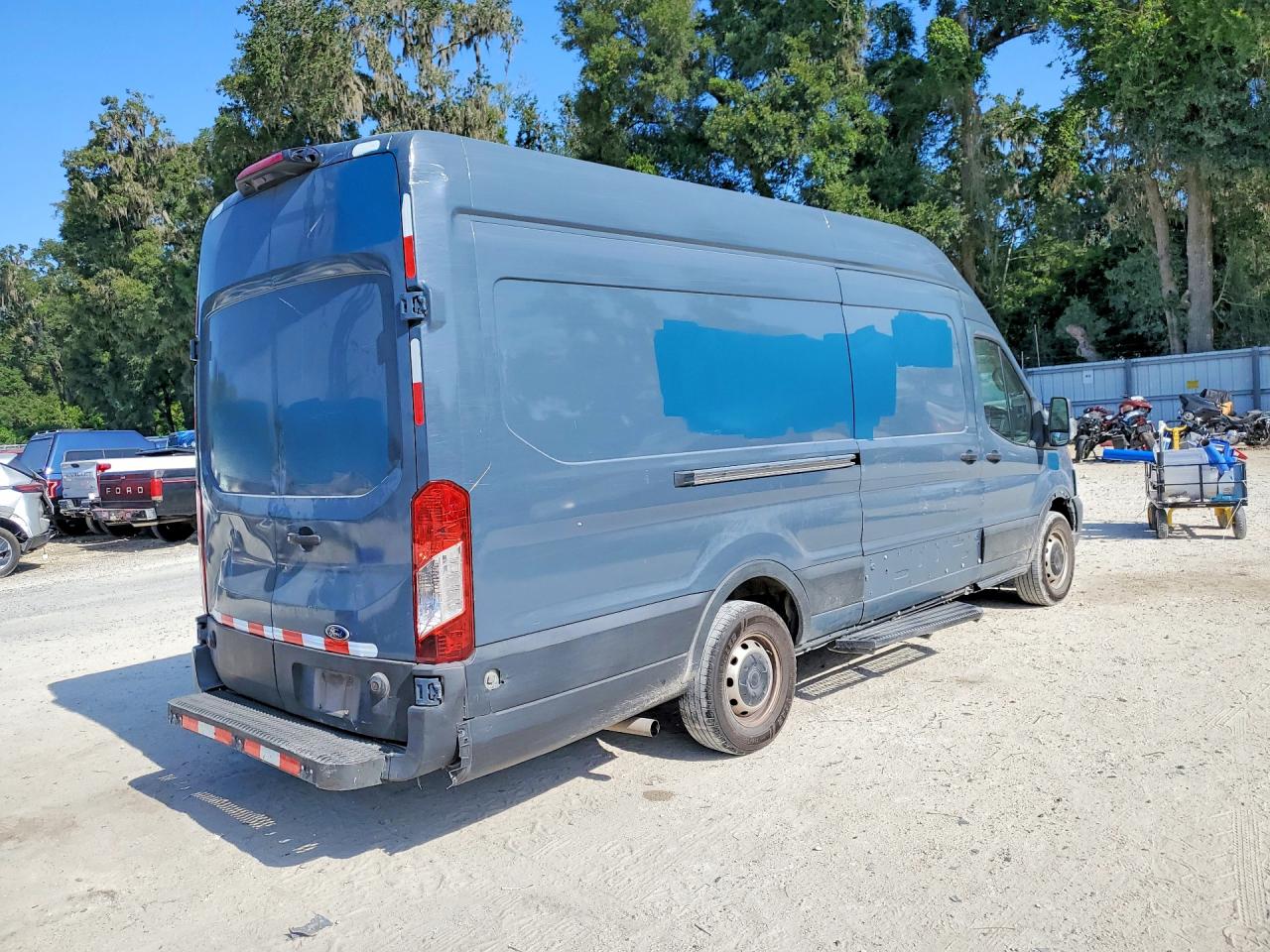 1FTBR3X81LKA86553 · 2020 FORD TRANSIT · 3/13