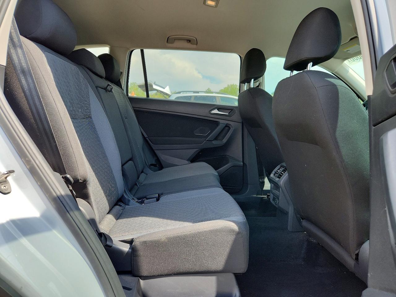 3VV0B7AX5KM044107 · 2019 VOLKSWAGEN TIGUAN · 11/14