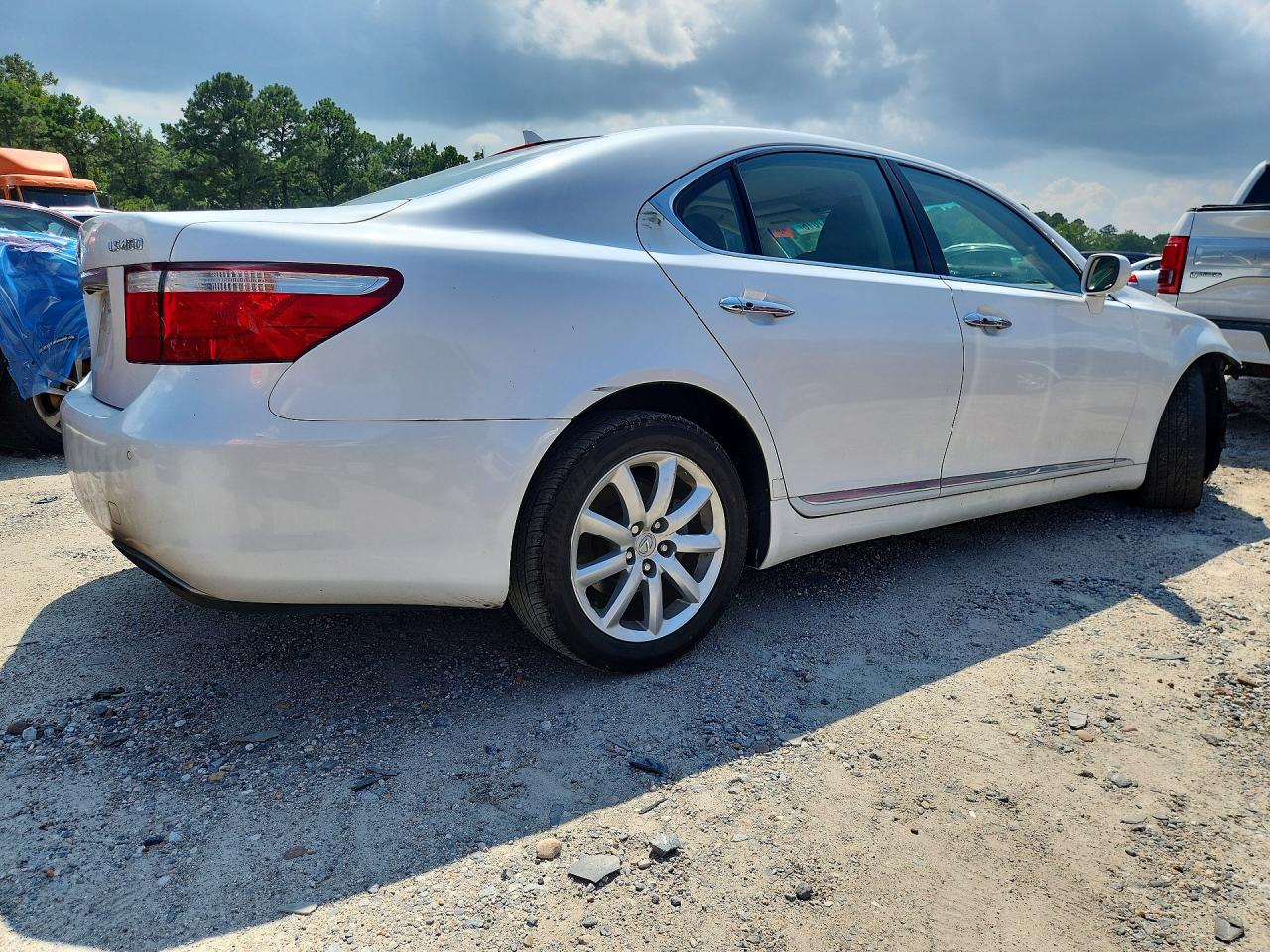JTHBL46F085083803 · 2008 LEXUS LS · 3/12