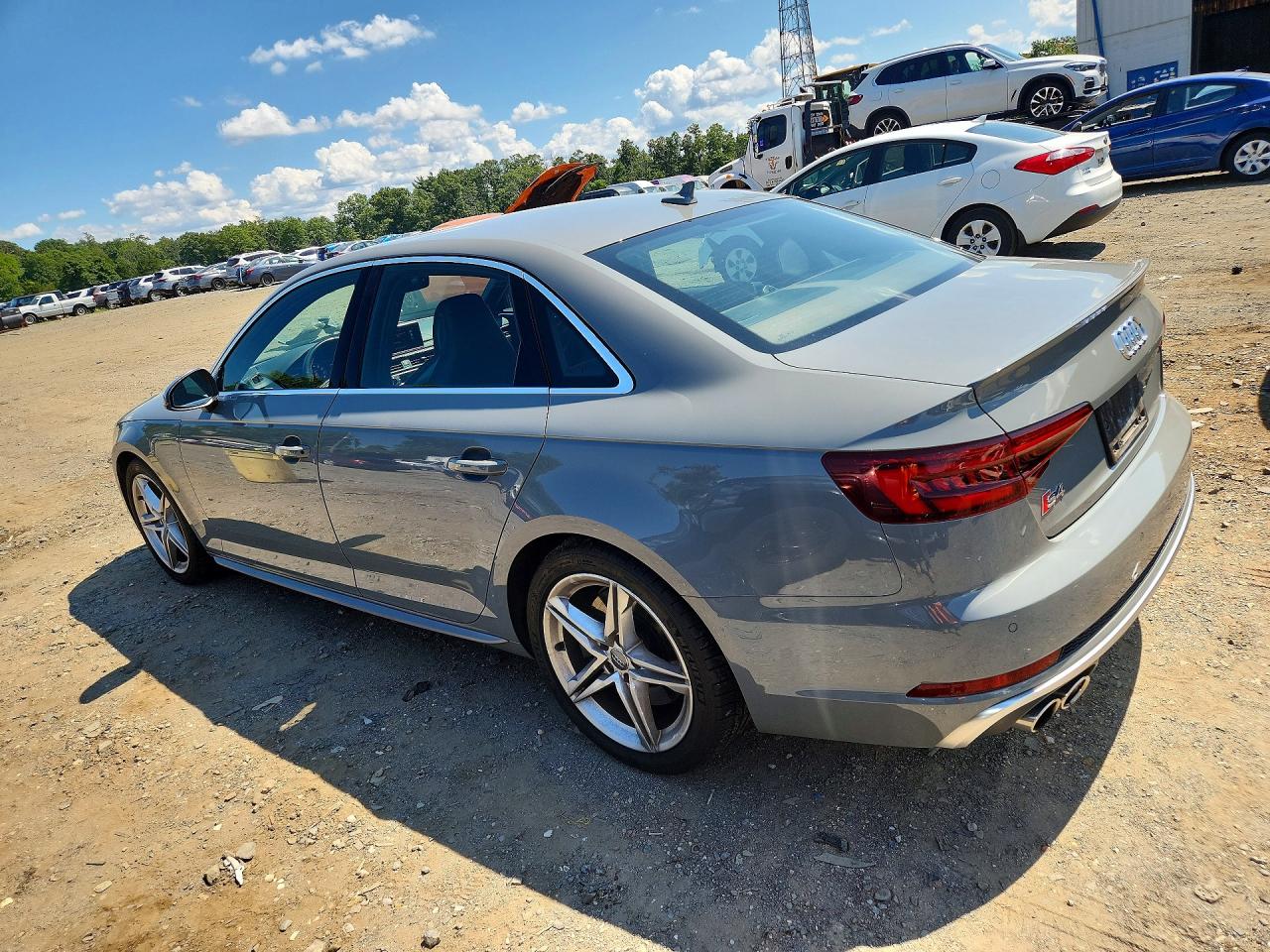 WAUB4AF44KA026043 · 2019 AUDI S4 · 2/12