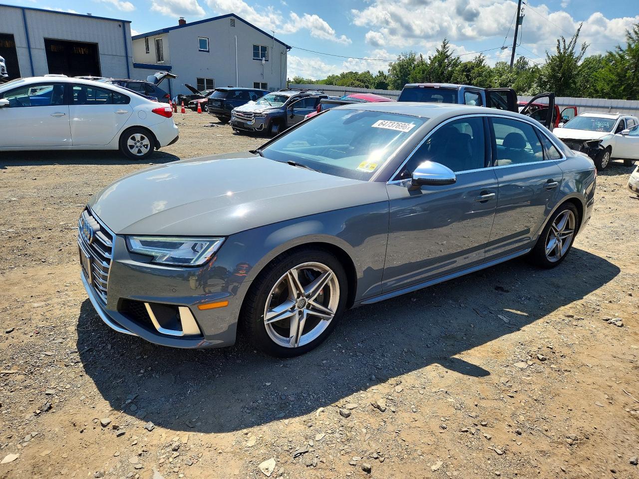WAUB4AF44KA026043 · 2019 AUDI S4