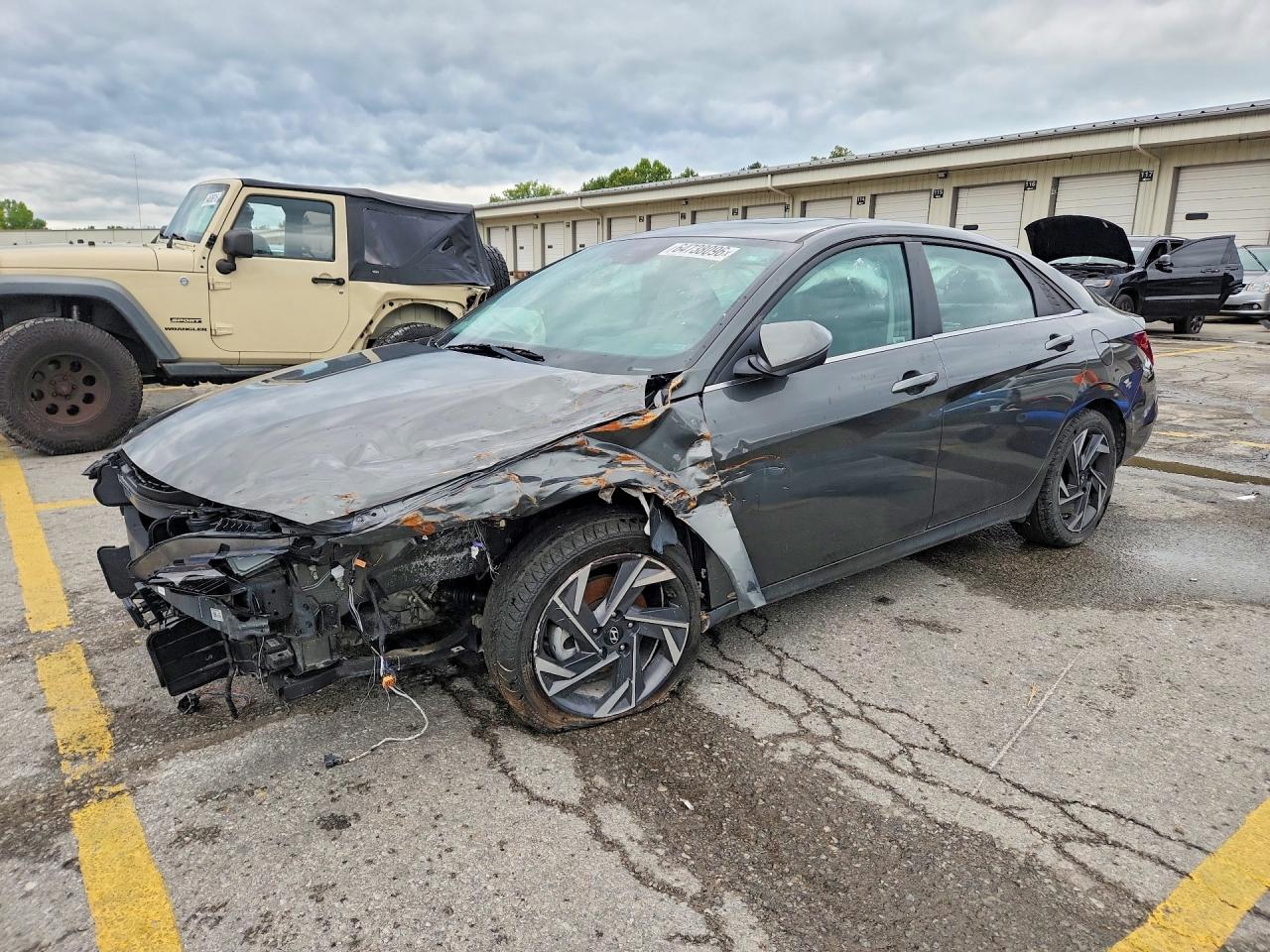 KMHLP4DG7RU678107 · 2024 HYUNDAI ELANTRA
