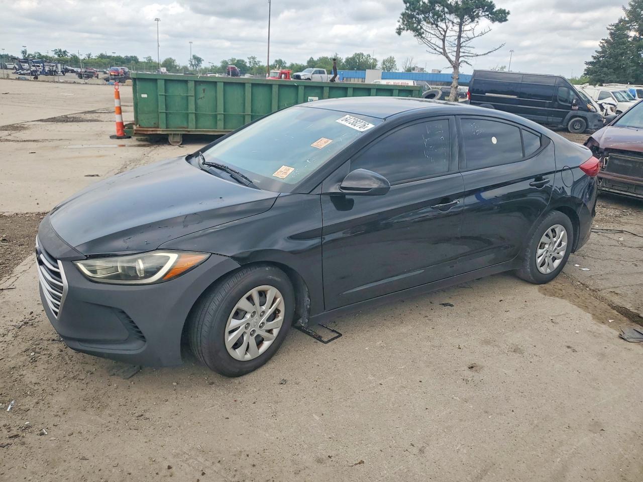 5NPD74LF9HH139742 · 2017 HYUNDAI ELANTRA