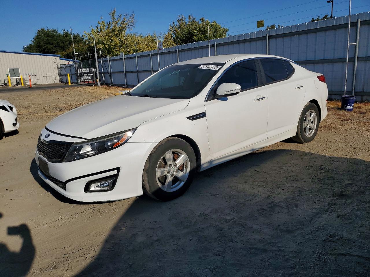 KNAGM4A74F5653025 · 2015 KIA OPTIMA
