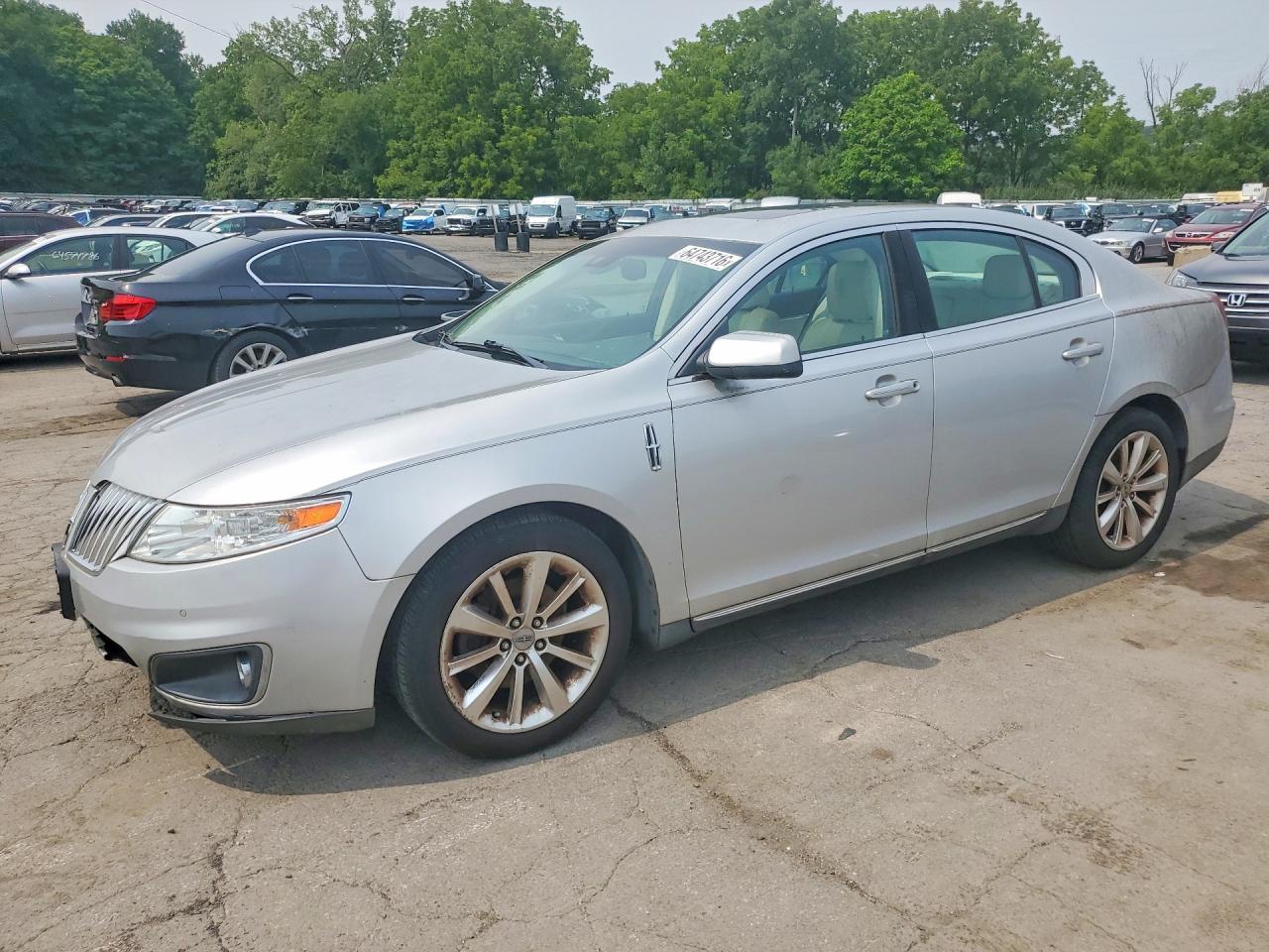 1LNHM93R49G605404 · 2009 LINCOLN MKS