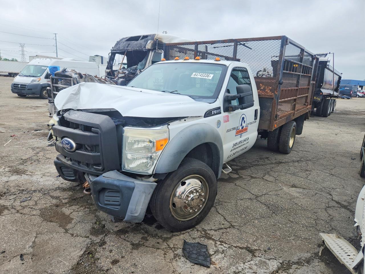 1FDUF5GT4BEA48034 · 2011 FORD F550
