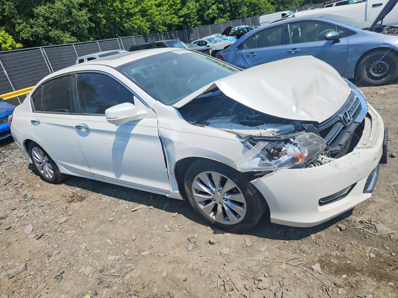 1HGCR2F70EA032582 · 2014 HONDA ACCORD · 4/12