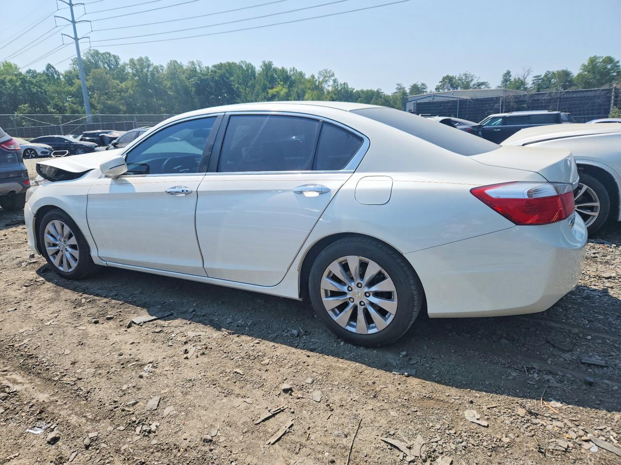 1HGCR2F70EA032582 · 2014 HONDA ACCORD · 2/12